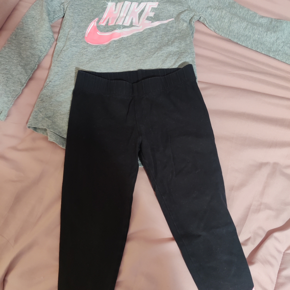 Nike Girls' Black Active Leggings
